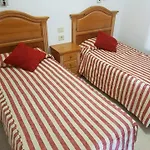 Heated Pools-200m Beach- Wifi Appartement *