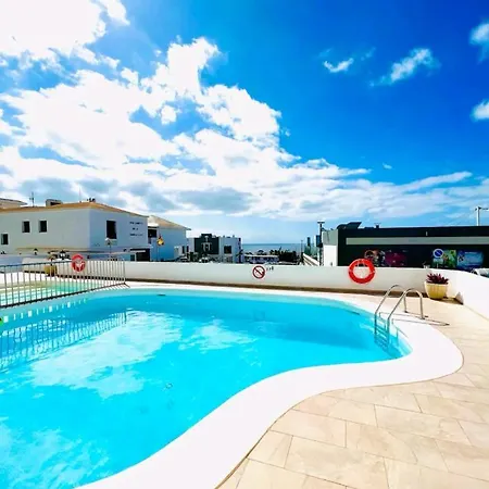 Heated Pools-200m Beach- Wifi Apartment Puerto del Carmen (Lanzarote)